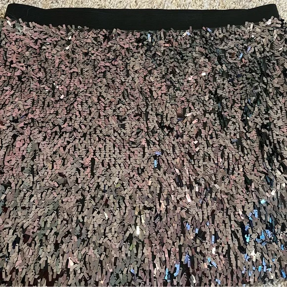 {Express} Sequin Sparkle Mini Skirt - Picture 2 of 8